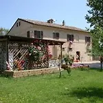 Casa Il Girasole Con Piscina Nelle Marche ماشيراتا