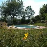 منزل ريفي Casa Il Girasole Con Piscina Nelle Marche *