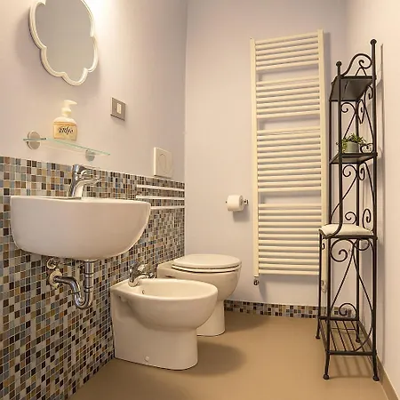 Casa Il Girasole Con Piscina Nelle Marche カントリーハウス マチェラータ