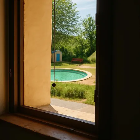 Casa Il Girasole Con Piscina Nelle Marche Macerata